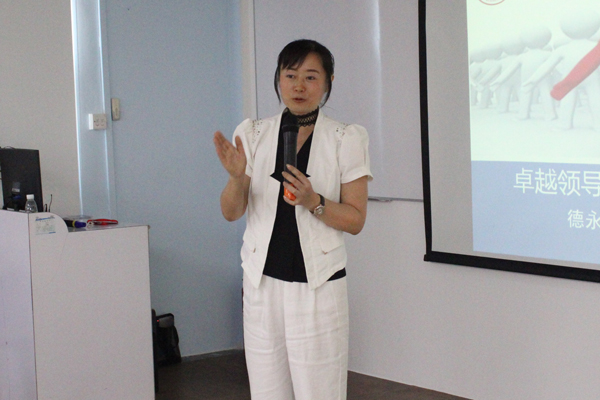 正睿商學院副院長、高級講師吳老師