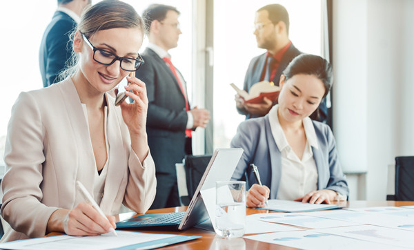 薪酬體系設(shè)計(jì)：構(gòu)建公平、激勵性的薪酬體系