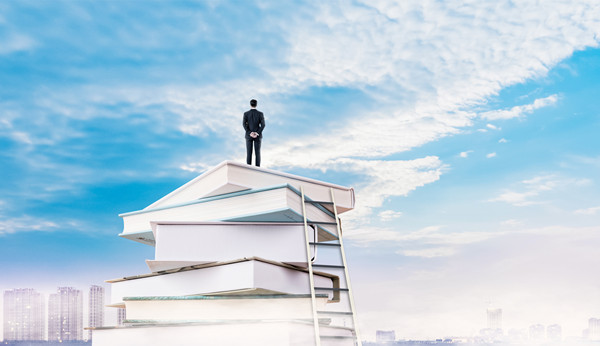 年度經(jīng)營計劃中的多方面分析和策略制定如何操作？