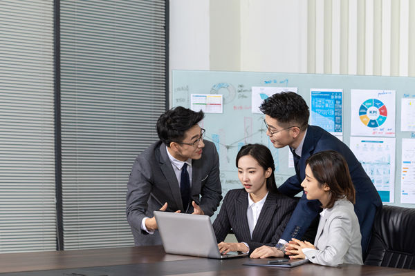 精益人才發(fā)展：培養(yǎng)專業(yè)人才，推動(dòng)企業(yè)持續(xù)發(fā)展