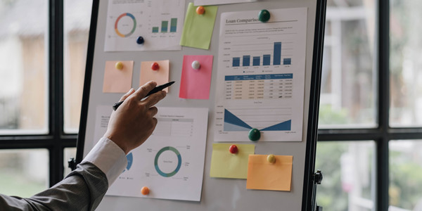 集團(tuán)管控：打破信息孤島，構(gòu)建高效信息共享平臺(tái)