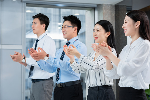 目標(biāo)設(shè)定與追蹤：明確目標(biāo)，確?？?jī)效達(dá)成