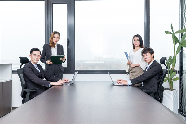 創(chuàng)新驅(qū)動的績效管理：鼓勵創(chuàng)新，推動業(yè)務發(fā)展