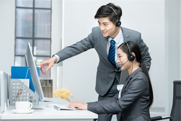 質(zhì)量導(dǎo)向的績(jī)效管理：關(guān)注質(zhì)量，提升產(chǎn)品和服務(wù)水平