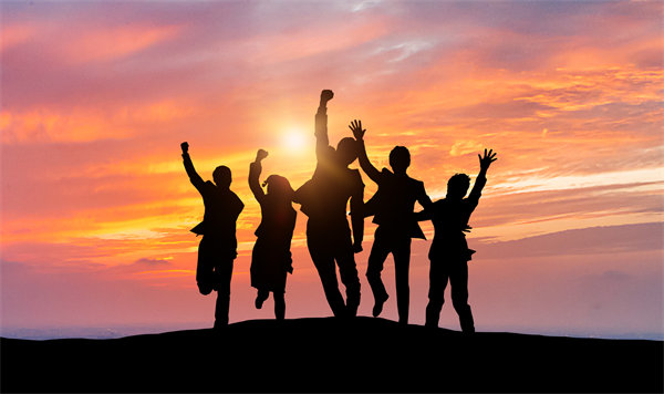 領(lǐng)導(dǎo)智慧：培養(yǎng)卓越領(lǐng)導(dǎo)者，引領(lǐng)企業(yè)不斷前行