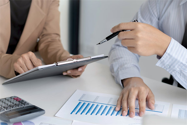 智慧預(yù)算，護航企業(yè)未來，構(gòu)建穩(wěn)健預(yù)算管理體系