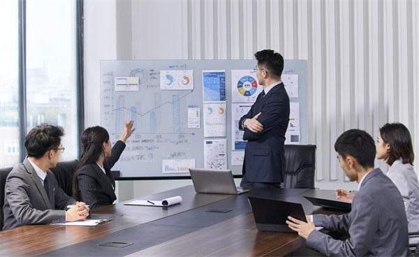 強化集團風險防控，確保穩(wěn)健運營，守護企業(yè)安全