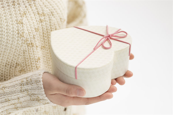 深度挖掘品牌故事，情感營銷，打動消費者心靈