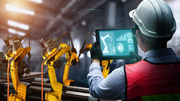 制造業(yè)管理引領(lǐng)企業(yè)質(zhì)量提升，打造高品質(zhì)產(chǎn)品與服務(wù)