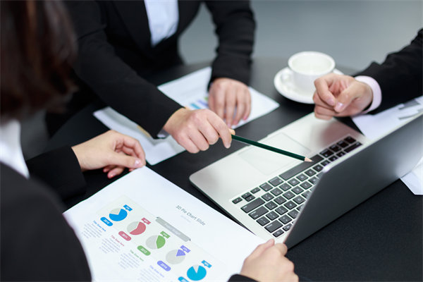 企業(yè)存在人力資源問題，是如何制約公司未來發(fā)展的？