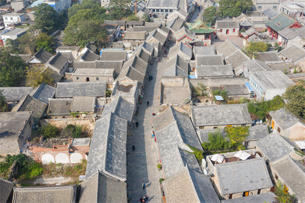 許昌本地管理咨詢團(tuán)隊(duì)如何助力企業(yè)轉(zhuǎn)型升級(jí)？