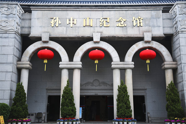 如何選擇具有實(shí)戰(zhàn)經(jīng)驗(yàn)適合企業(yè)的中山管理咨詢機(jī)構(gòu)？