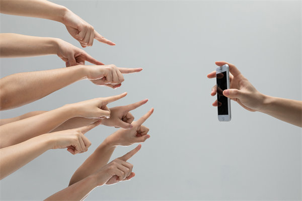 品牌危機公關(guān)：面對負面輿論，如何有效轉(zhuǎn)危為安？