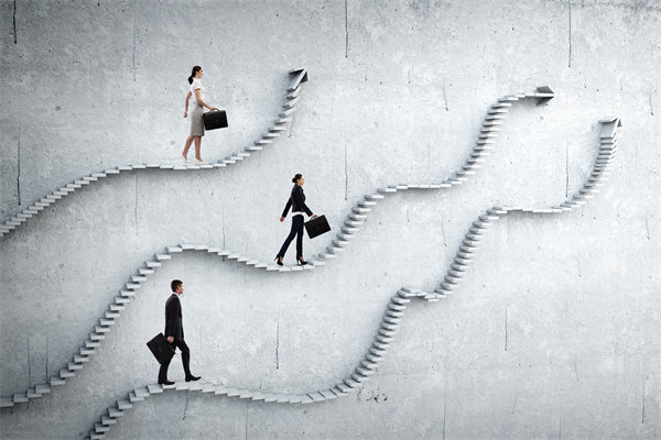 如何平衡員工個人績效與企業(yè)整體目標(biāo)，實(shí)現(xiàn)雙贏？