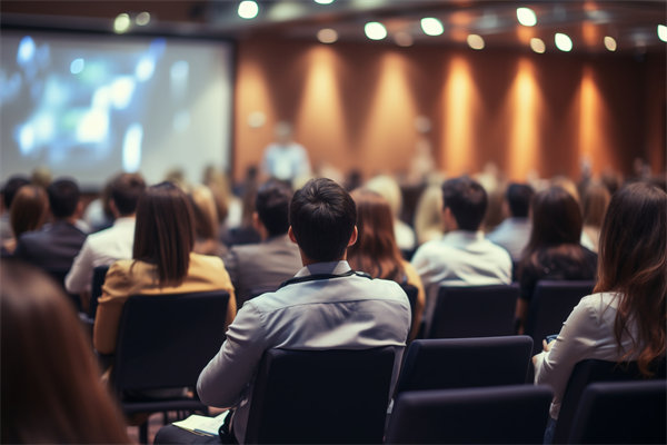 招聘過(guò)程中，如何篩選合適人才，降低離職率？