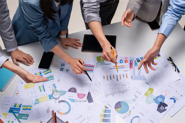 薪酬結(jié)構(gòu)如何設(shè)計，才能既吸引人才，又促進內(nèi)部公平？