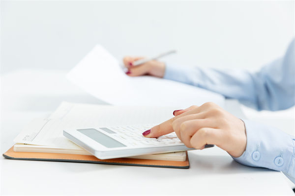 高管薪酬如何設(shè)計，才能既激勵又符合市場規(guī)范？