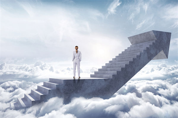 在年度經(jīng)營(yíng)計(jì)劃中，如何設(shè)定既實(shí)際又挑戰(zhàn)性的目標(biāo)？