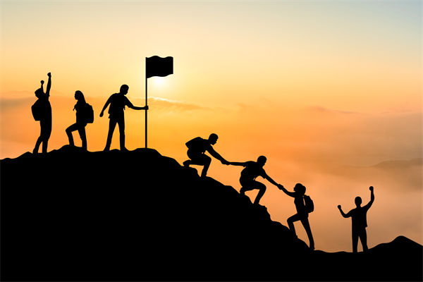 本年度經(jīng)營計劃中應(yīng)如何設(shè)定并達(dá)成具體業(yè)務(wù)目標(biāo)？