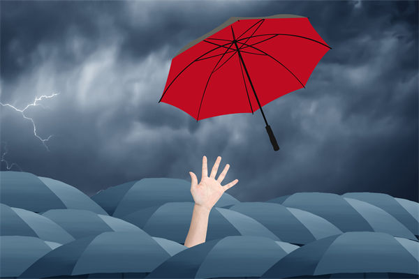 深陷同質(zhì)化競爭，戰(zhàn)略咨詢?yōu)槠髽I(yè)量身打造差異化利刃