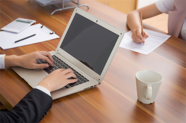 招聘總踩坑？人力資源管理如何精準(zhǔn)篩選適配人才？