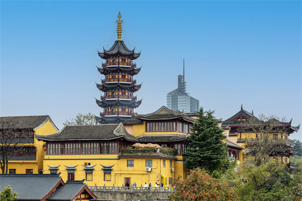 高薪招不來(lái)人，低薪留不住才，南京薪酬咨詢(xún)公司如何破解困局？