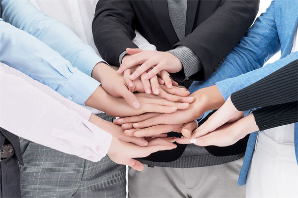 員工對文化認(rèn)同感低，怎樣打造有凝聚力的企業(yè)文化？