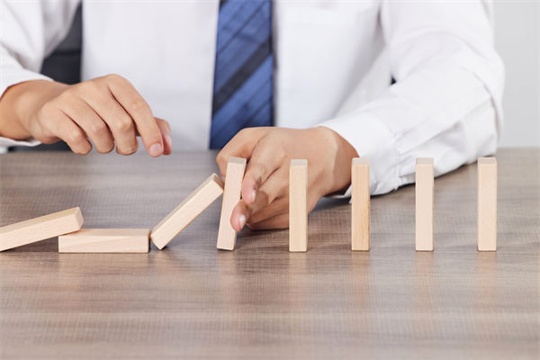 集團(tuán)與子公司管控失靈，如何重塑體系實(shí)現(xiàn)高效協(xié)同？