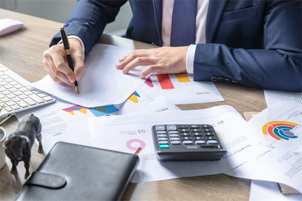 薪酬調(diào)整沒方向，怎樣通過管理讓薪酬動(dòng)態(tài)適配發(fā)展？