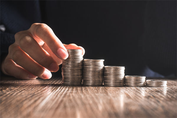 薪酬績效分析：多家大行下調(diào)存款利率，1年期下破1%