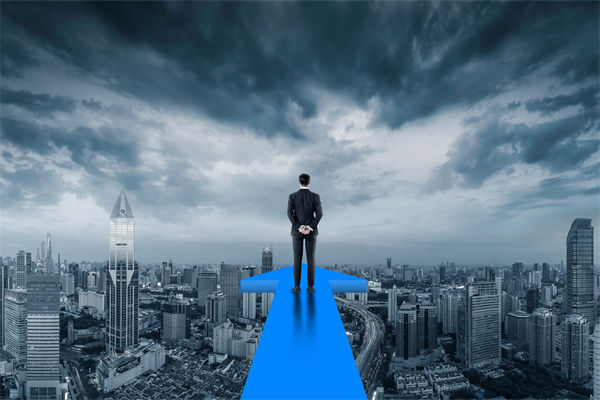 面對不確定性環(huán)境，企業(yè)如何制定靈活的戰(zhàn)略應(yīng)對方案？