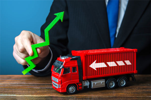 特朗普再對(duì)8國(guó)加征關(guān)稅，最高50%，關(guān)聯(lián)企業(yè)怎么看？