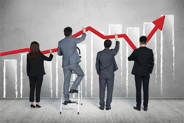 半年經(jīng)濟大考成績單透露哪些信號？企業(yè)有何啟示？