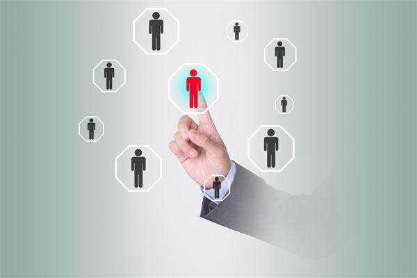 人力資源管理分析：19歲男生剛上大一就拿到國(guó)企offer