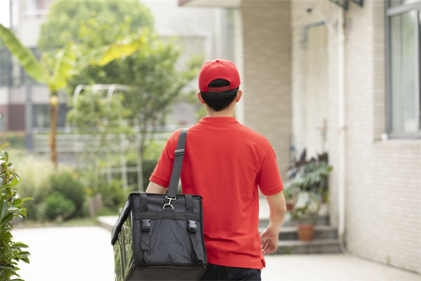 薪酬咨詢分析：公職人員兼職送外賣，紀(jì)委回應(yīng)來了