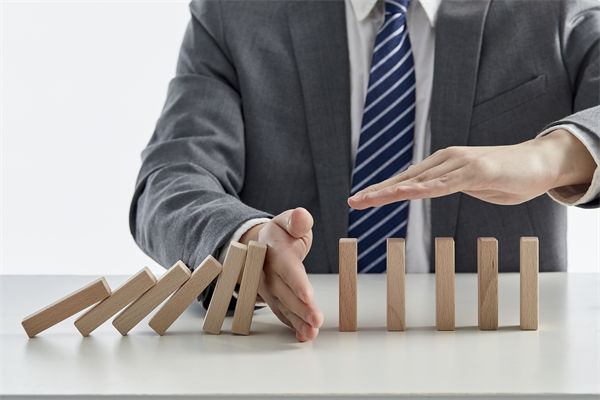 企業(yè)為保預(yù)算平衡砍項(xiàng)目，錯(cuò)失發(fā)展機(jī)遇，值得嗎？