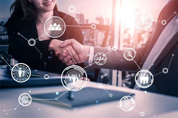 高鐵無座票與二等座同價引熱議，人力資源怎么看？