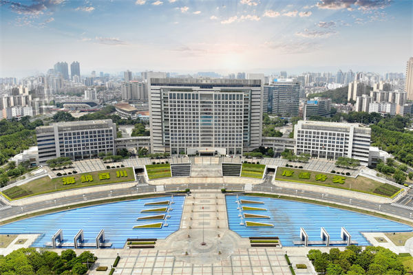 年度計劃寫得漂亮卻落不了地，東莞年度經(jīng)營計劃咨詢公司能抓實嗎？