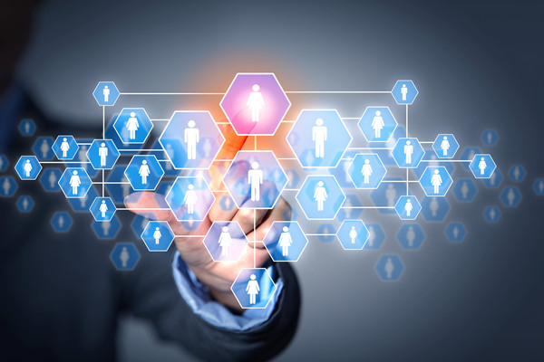 哪個(gè)人力資源管理咨詢公司最實(shí)戰(zhàn)，能落地適配企業(yè)的人力體系？